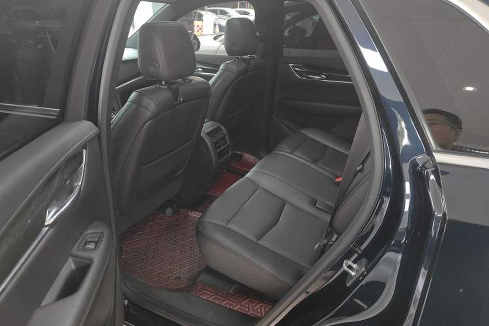 Used Cadillac XT5 2021 28T Luxury Model Left Rear Seat