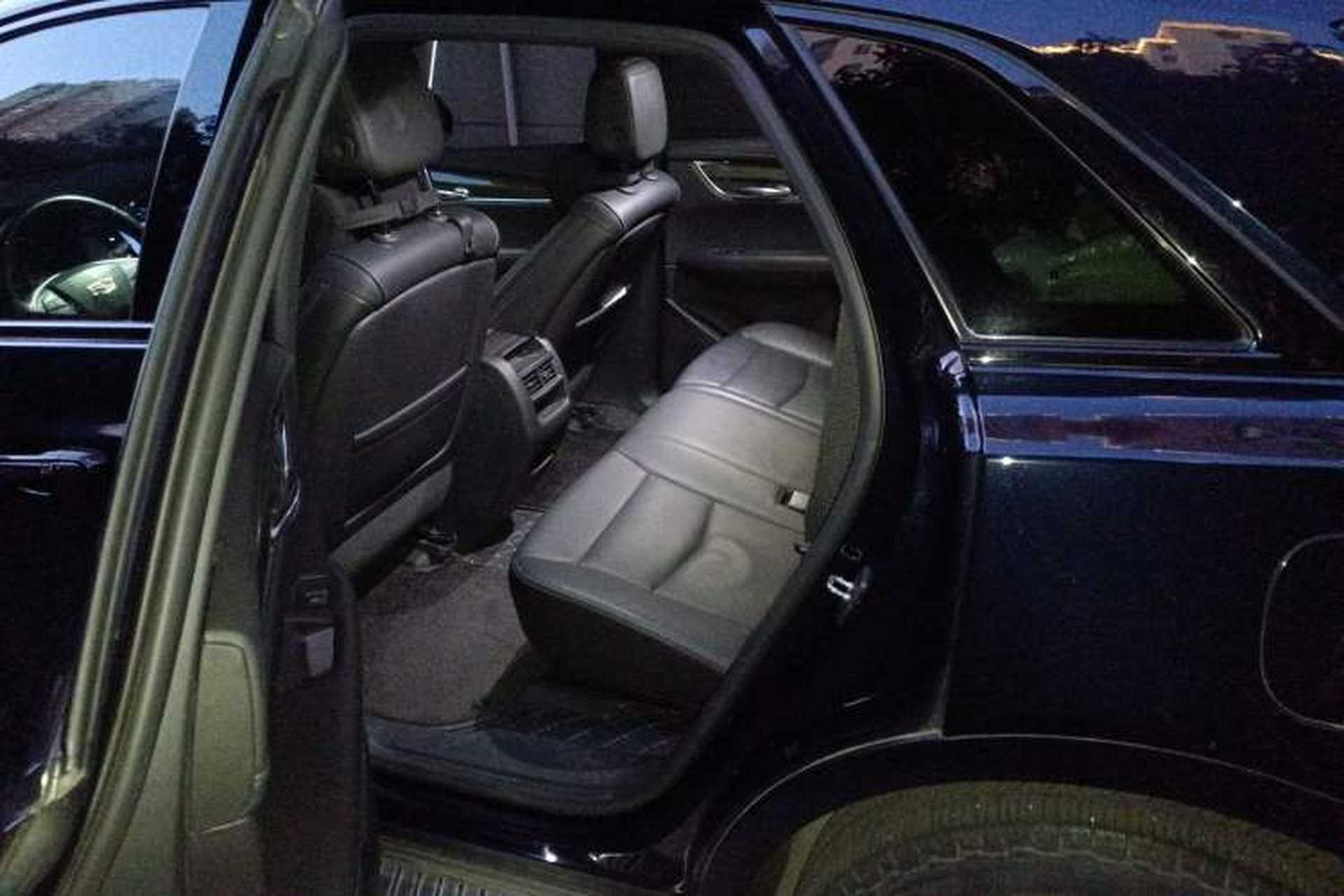 Used Cadillac XT5 2021 2.0T Four-Wheel Drive Premium Edition Left Rear Seat