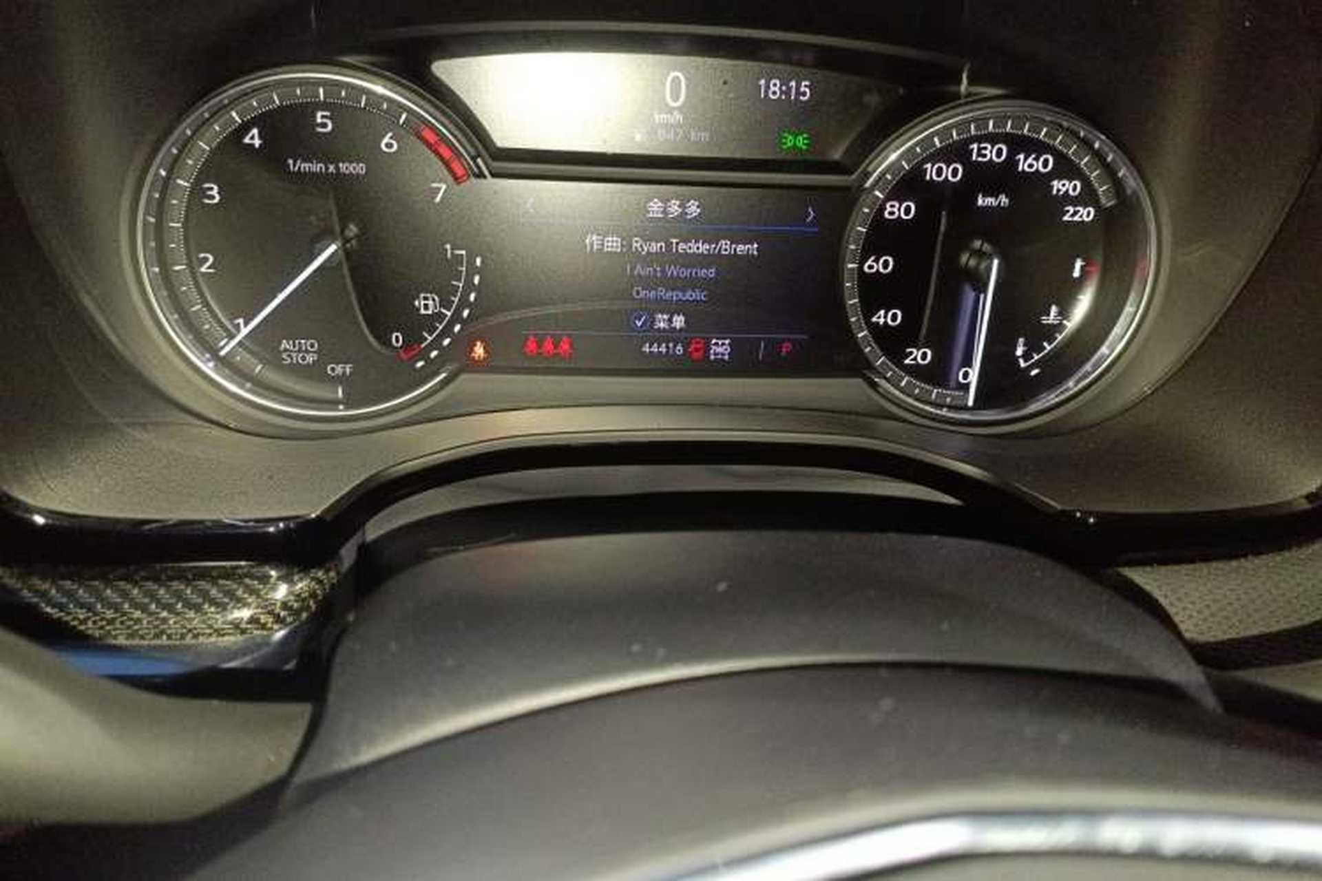 Used Cadillac XT5 2021 2.0T Four-Wheel Drive Premium Edition Odometer Close Up
