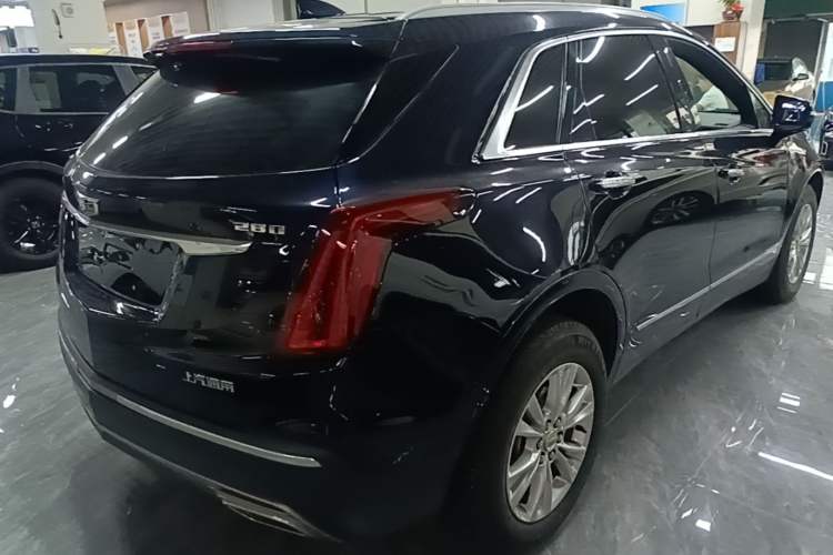 Used Cadillac XT5 2021 2.0T Two-Wheel Drive Luxury Version Rear Right 45 Deg