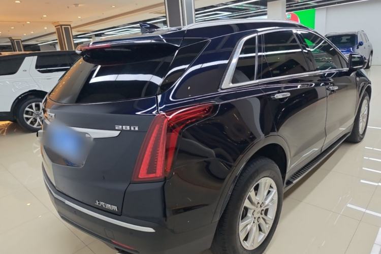 Used Cadillac XT5 2021 28T Tech Edition Rear Right 45 Deg