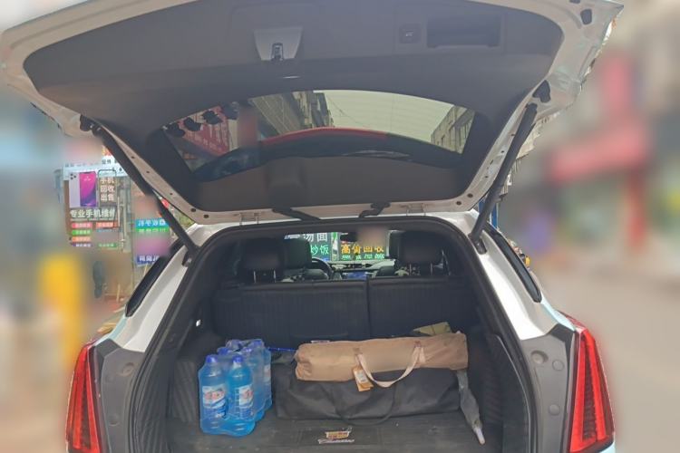 Used Cadillac XT5 2021 2.0T Two-Wheel Drive Luxury Version Trunk