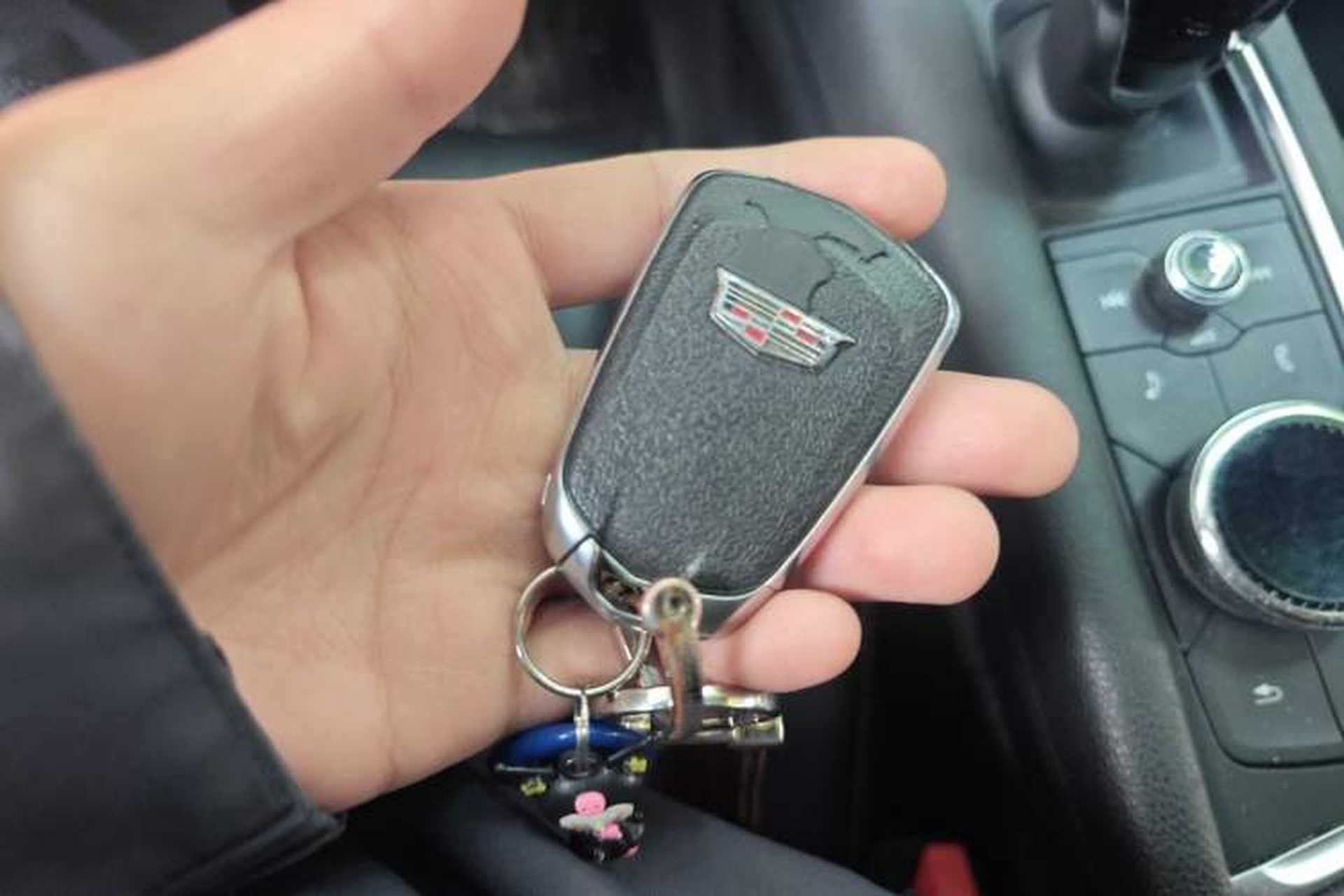 Used Cadillac XT5 2021 2.0T Two-Wheel Drive Luxury Version Vehicle Key