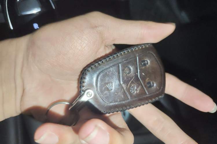 Used Cadillac XT5 2021 28T Luxury Model Vehicle Key