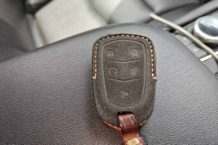 Used Cadillac XT5 2021 28T Luxury Model Vehicle Key
