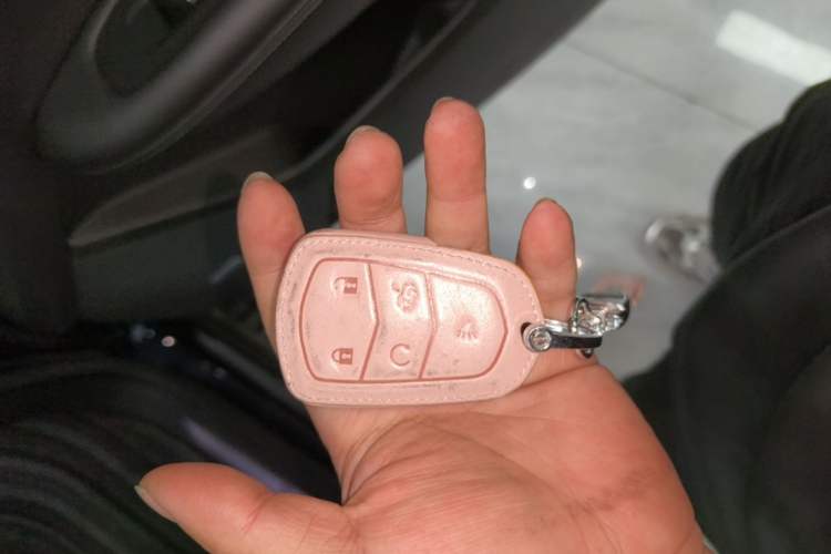 Used Cadillac XT5 2021 2.0T Two-Wheel Drive Luxury Version Vehicle Key