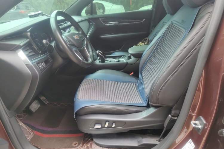 Used Cadillac XT5 2021 2.0T Four-Wheel Drive Luxury Version Left Front Seat