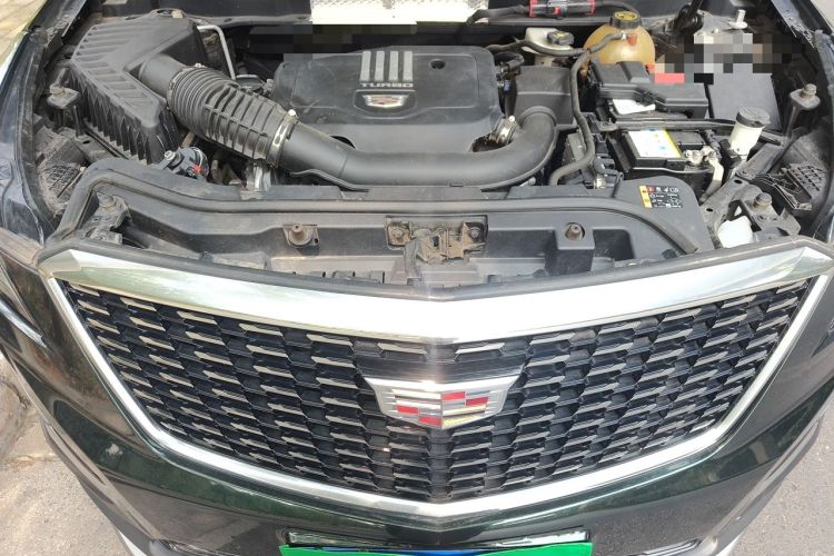 Used Cadillac XT5 2021 2.0T Four-Wheel Drive Luxury Version Engine Bay