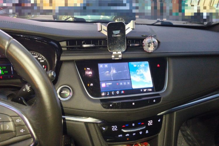 Used Cadillac XT5 2021 28T Luxury Model Audio And AC Panel