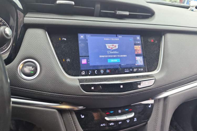 Used Cadillac XT5 2021 28T Luxury Model Audio And AC Panel