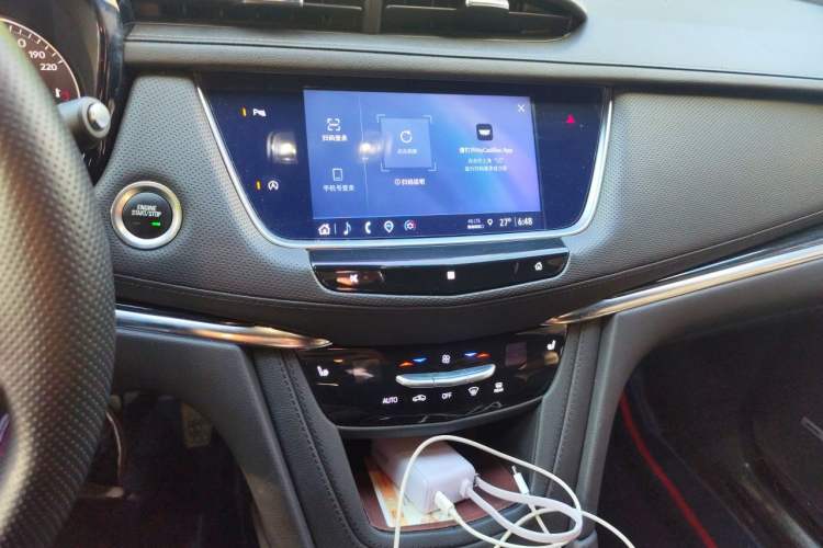 Used Cadillac XT5 2021 28T Four-Wheel Drive Luxury Version Audio And AC Panel