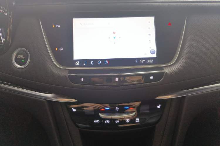 Used Cadillac XT5 2021 2.0T Two-Wheel Drive Luxury Version Audio And AC Panel