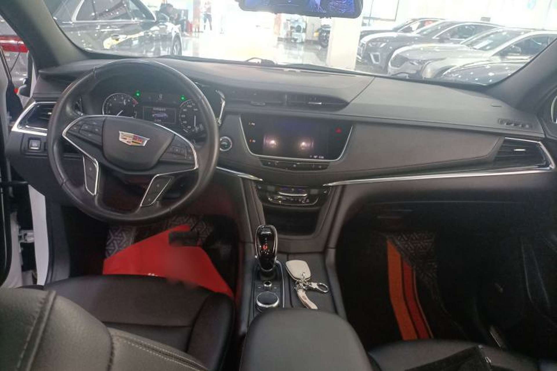 Used Cadillac XT5 2021 2.0T Two-Wheel Drive Luxury Version Center Console