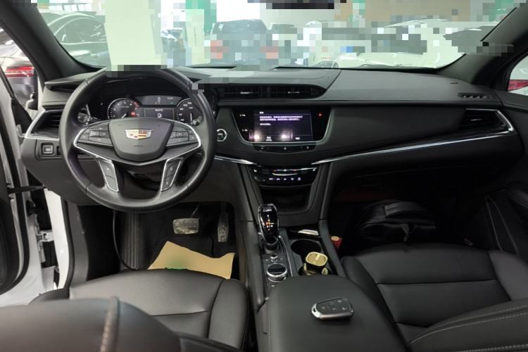 Used Cadillac XT5 2021 28T Four-Wheel Drive Luxury Version Center Console