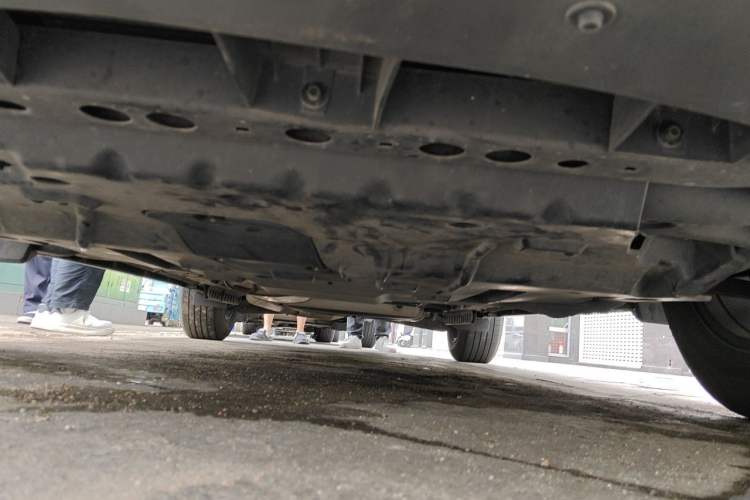 Used Cadillac XT5 2021 28T Luxury Model Chassis Front
