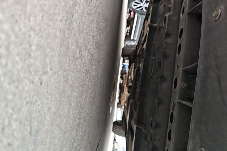 Used Cadillac XT5 2021 2.0T Four-Wheel Drive Luxury Version Chassis Front