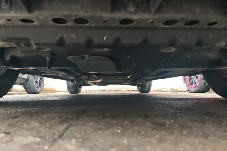 Used Cadillac XT5 2021 28T Luxury Model Chassis Front