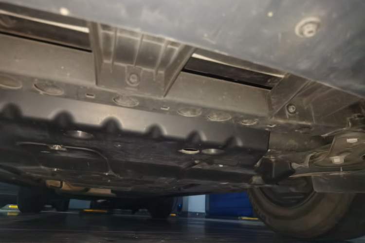 Used Cadillac XT5 2021 2.0T Two-Wheel Drive Luxury Version Chassis Front