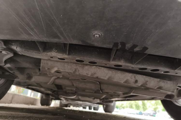 Used Cadillac XT5 2021 28T Luxury Model Chassis Front