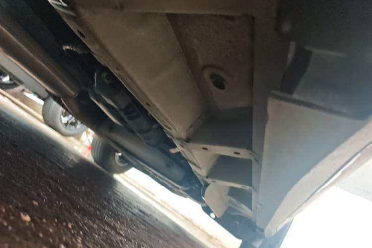 Used Cadillac XT5 2021 28T Luxury Model Chassis Front Left