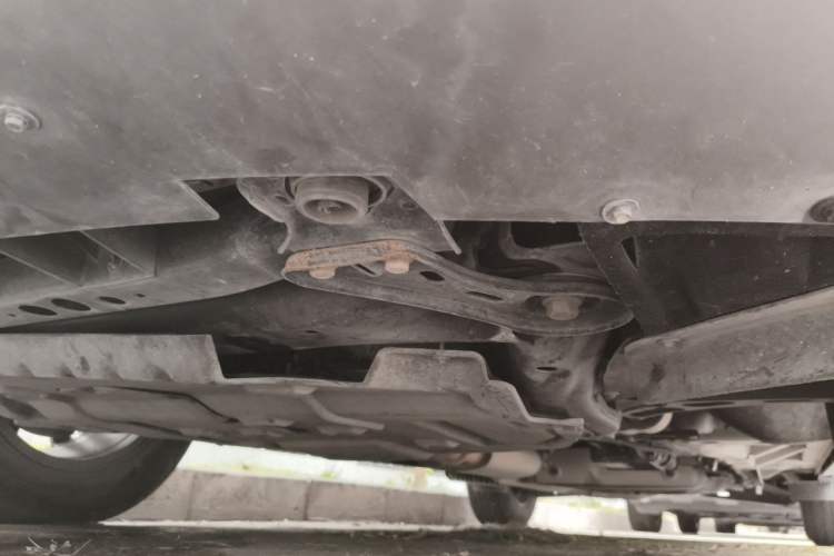 Used Cadillac XT5 2021 28T Luxury Model Chassis Front Left