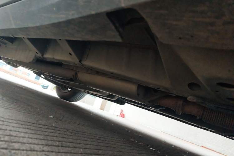 Used Cadillac XT5 2021 28T Four-Wheel Drive Luxury Version Chassis Front Right