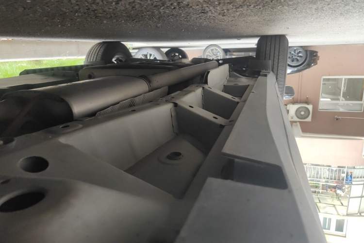 Used Cadillac XT5 2021 2.0T Two-Wheel Drive Luxury Version Chassis Front Right