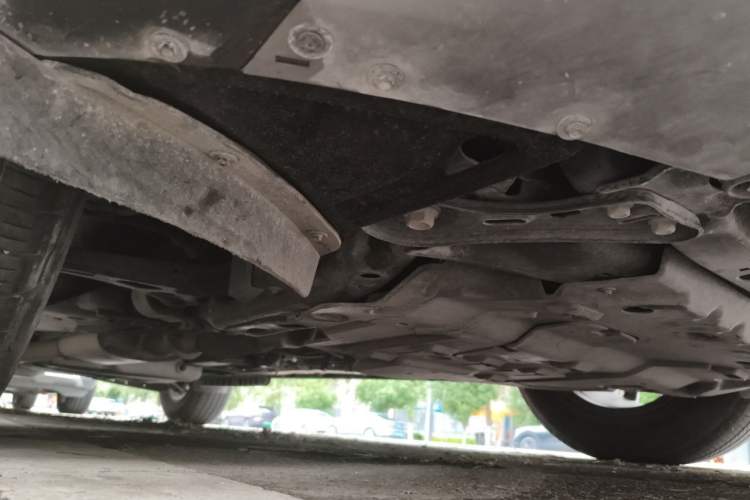 Used Cadillac XT5 2021 28T Luxury Model Chassis Front Right