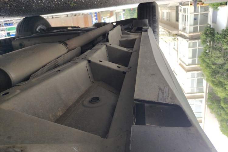Used Cadillac XT5 2021 28T Luxury Model Chassis Front Right
