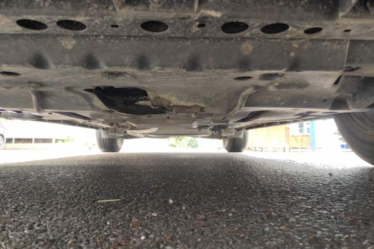 Used Cadillac XT5 2021 28T Luxury Model Chassis Front