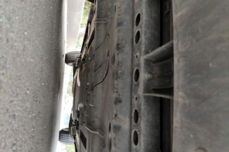 Used Cadillac XT5 2021 28T Luxury Model Chassis Front