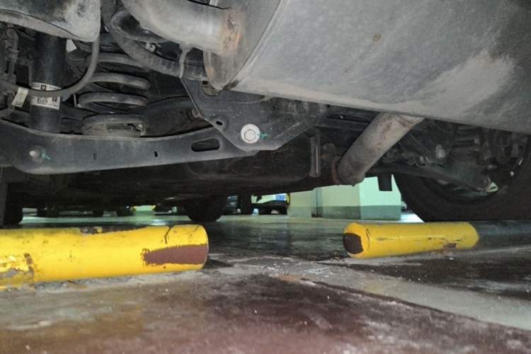 Used Cadillac XT5 2021 2.0T Two-Wheel Drive Luxury Version Chassis Rear Left
