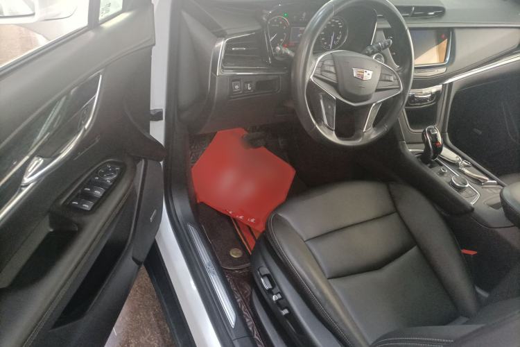 Used Cadillac XT5 2021 2.0T Two-Wheel Drive Luxury Version Driver Seat