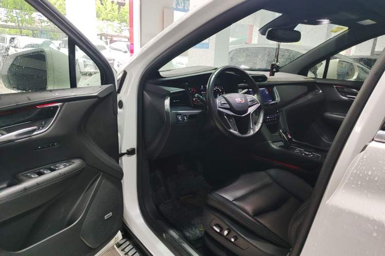 Used Cadillac XT5 2021 28T Four-Wheel Drive Luxury Version Driver Seat