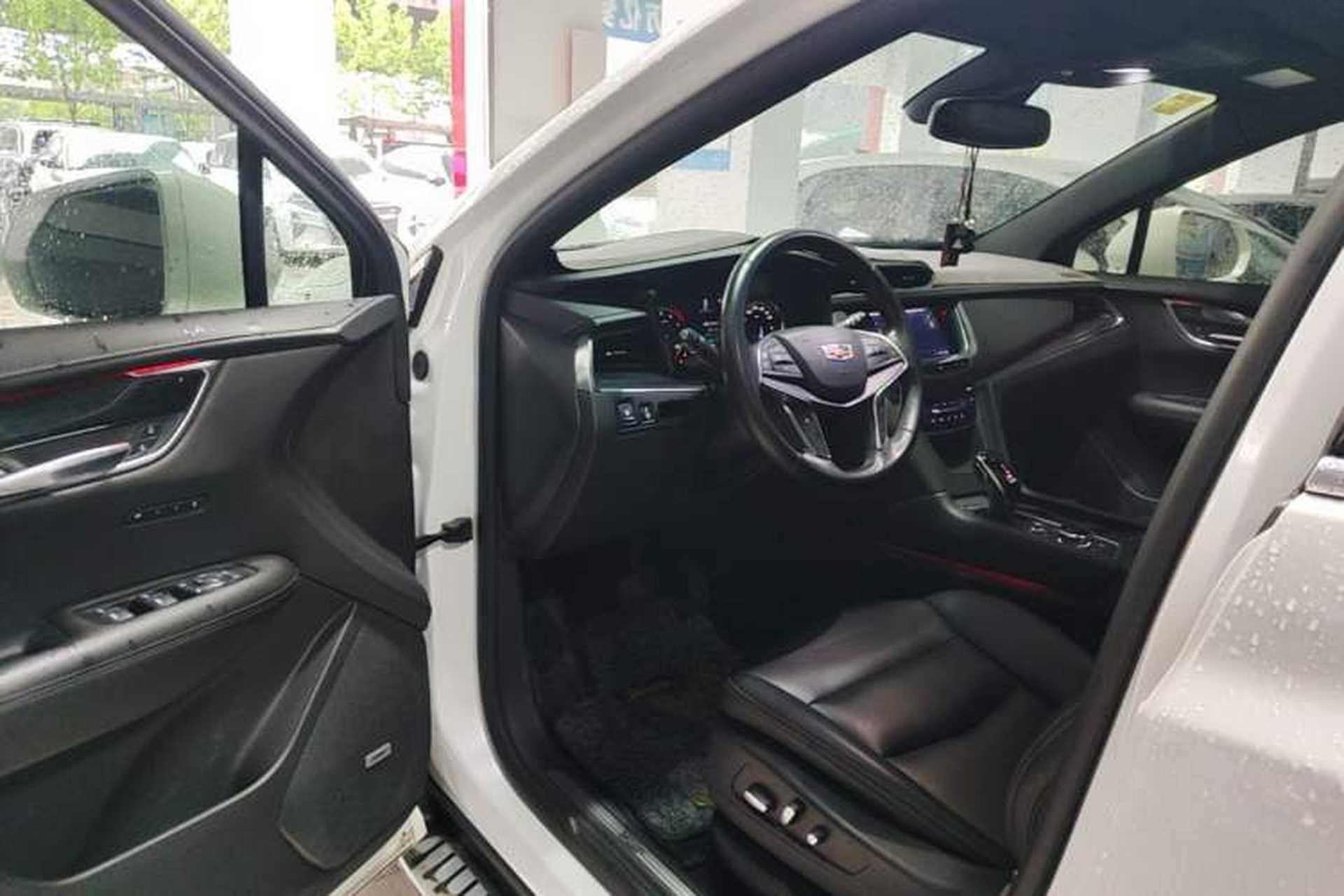 Used Cadillac XT5 2021 28T Four-Wheel Drive Luxury Version Driver Seat