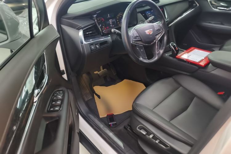 Used Cadillac XT5 2021 28T Four-Wheel Drive Luxury Version Driver Seat