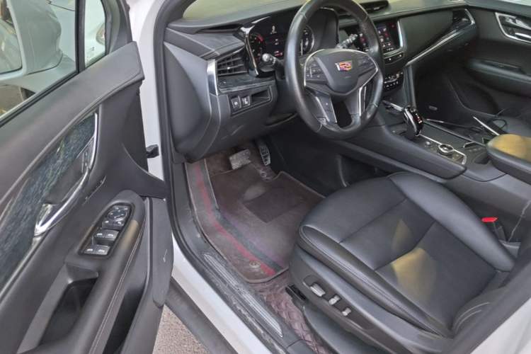 Used Cadillac XT5 2021 2.0T Four-Wheel Drive Luxury Version Driver Seat