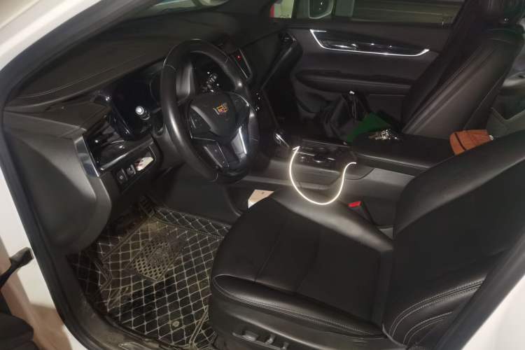 Used Cadillac XT5 2021 2.0T Two-Wheel Drive Luxury Version Driver Seat