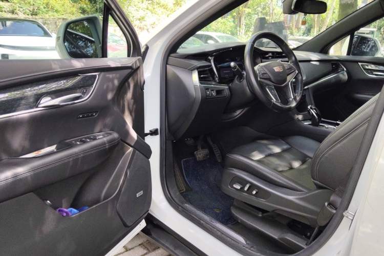 Used Cadillac XT5 2021 2.0T Two-Wheel Drive Luxury Version Driver Seat