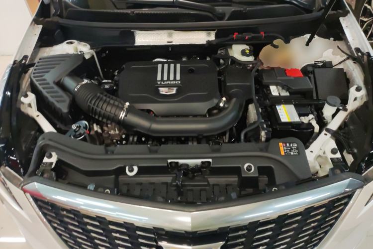 Used Cadillac XT5 2021 2.0T Two-Wheel Drive Luxury Version Engine Bay
