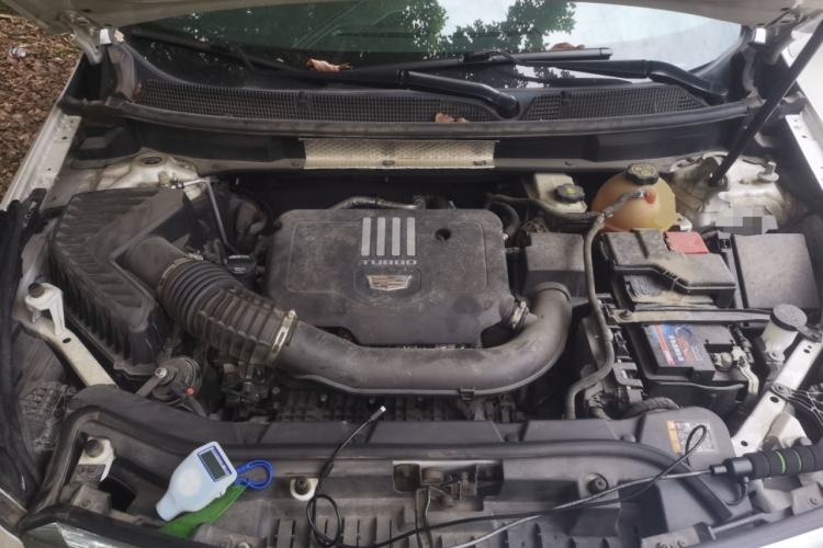 Used Cadillac XT5 2021 28T Luxury Model Engine Bay