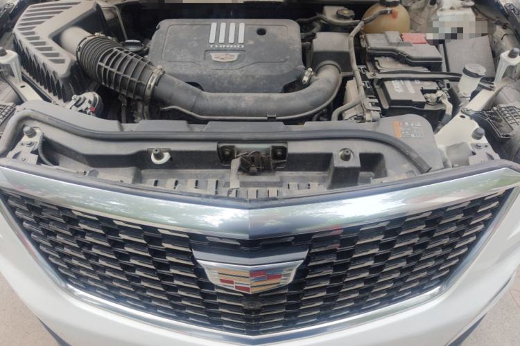 Used Cadillac XT5 2021 2.0T Two-Wheel Drive Luxury Version Engine Bay