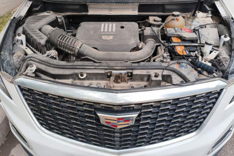 Used Cadillac XT5 2021 28T Luxury Model Engine Bay
