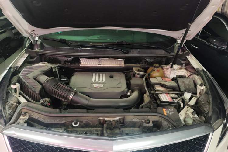 Used Cadillac XT5 2021 28T Four-Wheel Drive Leading Sport Model Engine Bay