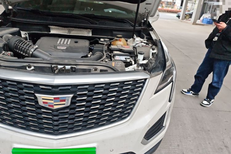 Used Cadillac XT5 2021 28T Four-Wheel Drive Luxury Version Engine Bay Left