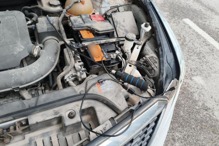 Used Cadillac XT5 2021 28T Luxury Model Engine Bay Left