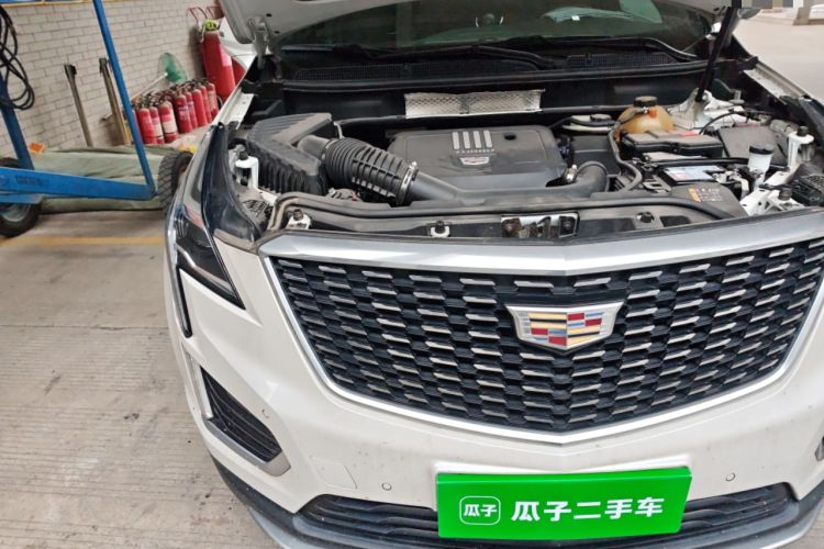 Used Cadillac XT5 2021 28T Four-Wheel Drive Luxury Version Engine Bay Right
