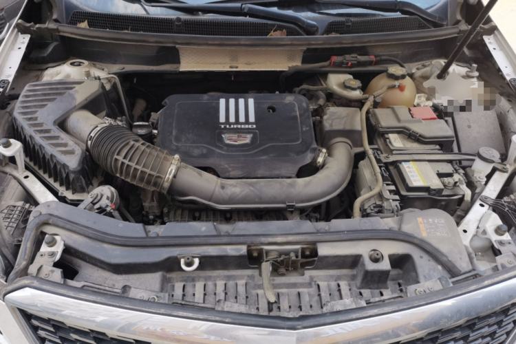 Used Cadillac XT5 2021 2.0T Four-Wheel Drive Luxury Version Engine Bay