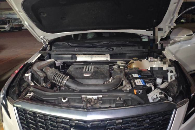 Used Cadillac XT5 2021 28T Luxury Model Engine Bay
