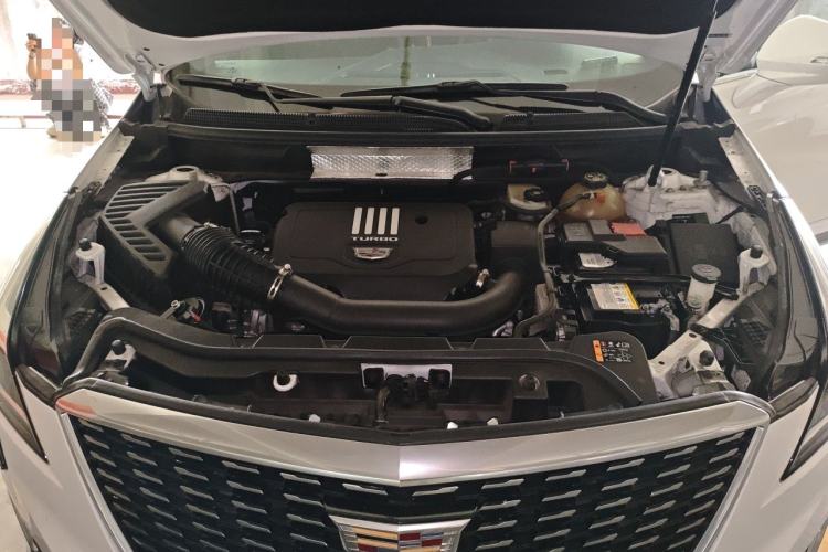 Used Cadillac XT5 2021 2.0T Two-Wheel Drive Luxury Version Engine Bay